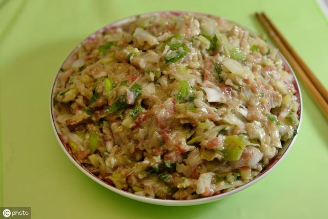 讓你意象不到飯店的餃子是怎麼做的？