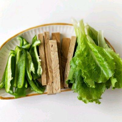 回味無窮的青椒香糕格子三明治來拯救你的胃