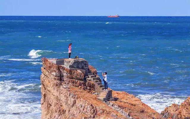 淺海清澈見底，深海蔚藍成詩，《國家地理》上的山東最美海島太勾魂！