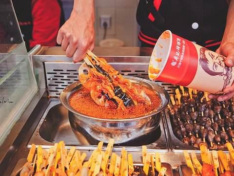 街邊隨處可見的串串香小店，創業失敗率高達70%？細談其中的套路