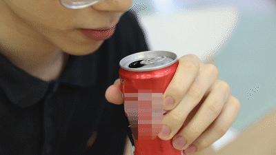 可樂最好喝的隱藏喝法！以前的可樂都白喝了，告訴你如何才能獲得一次完美的喝可樂體驗！