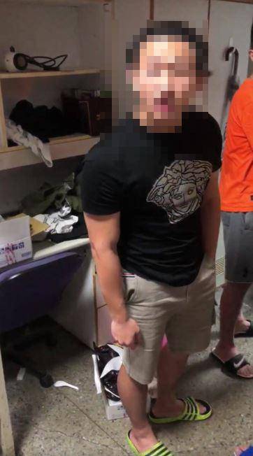世新最新霸凌片曝光！男大生門口再嗆：垃圾，爸媽一看也氣炸「衝學校教訓兒子」：你的道歉就是屁！　