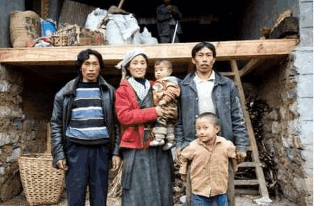 在西藏看到「白帳篷」不要進去，15歲妹子在內等待，沒有「懷上決心」就要倒大楣