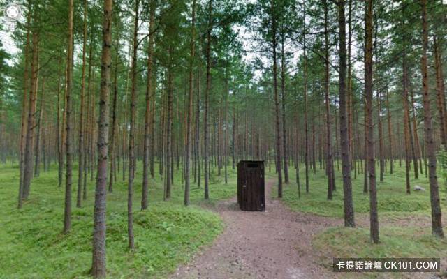 那台車裝的是屍體嗎...14張超詭異恐怖的Google街景圖 想不到外星人也不小心入鏡了...