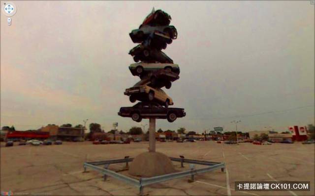 那台車裝的是屍體嗎...14張超詭異恐怖的Google街景圖 想不到外星人也不小心入鏡了...