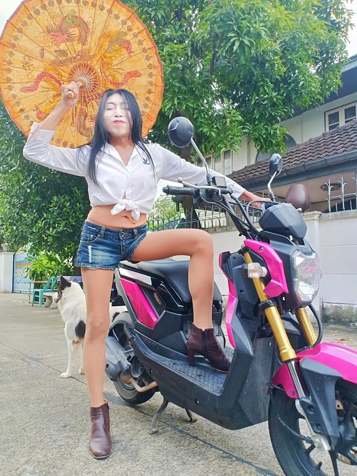 泰國超狂「最辣熟女」愛上小鮮肉 穩交10年後攜手邁入婚姻...近況大曝光：人妻就是猛