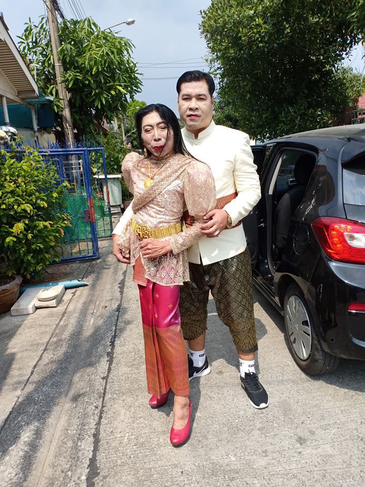 泰國超狂「最辣熟女」愛上小鮮肉 穩交10年後攜手邁入婚姻...近況大曝光：人妻就是猛