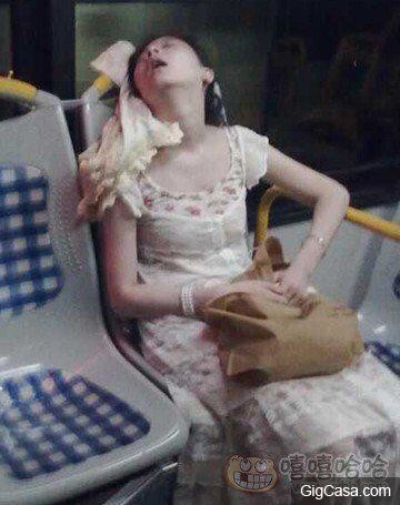 20張保證會讓你心情開心一整天的爆笑妹子圖