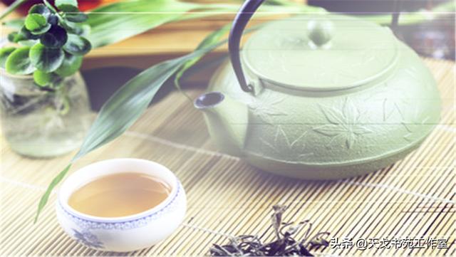 在生活中，得提防這種人，看似高高掛起，其實是狠角色