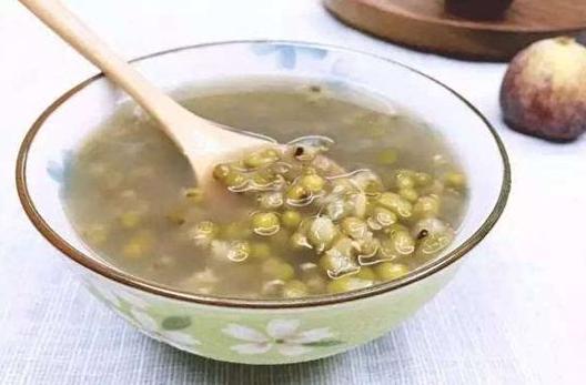 夏季到來不喝一碗綠豆湯嗎？消暑解毒還對腎好