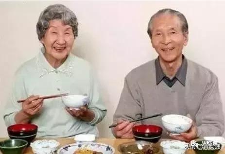 胃病都是自找的！不改掉這些壞習慣，怎麼養都沒用