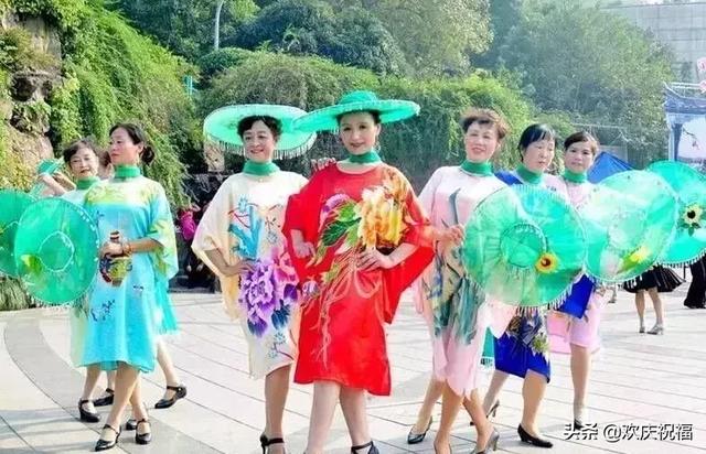 走向七十歲，寫的真好！送給群里的老哥老姐們~