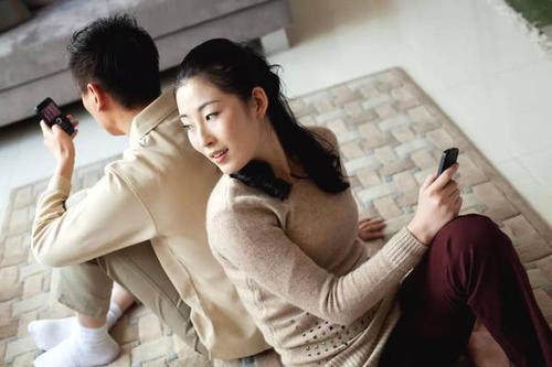 嫁給比自己還要小的男人，是怎樣的體驗？你根本想像不到