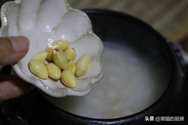 這早餐我每隔兩天做一回，食材簡單，卻對腸胃特別好，家人都愛吃