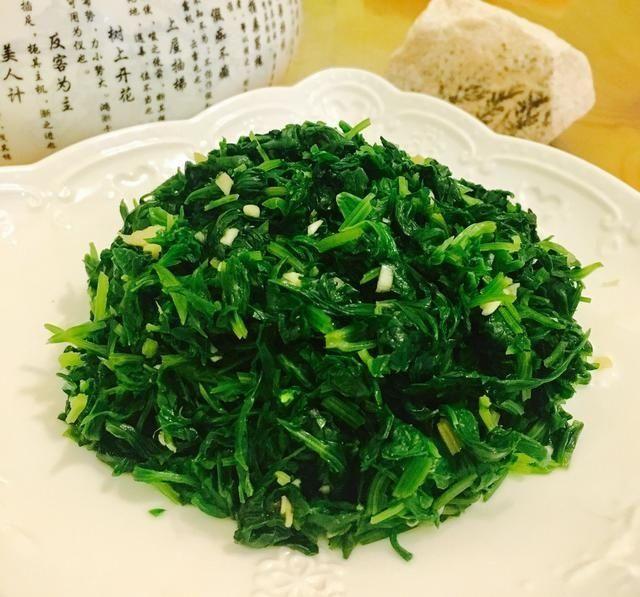 為什麼你炒的芹菜不清脆？洗芹菜是關鍵