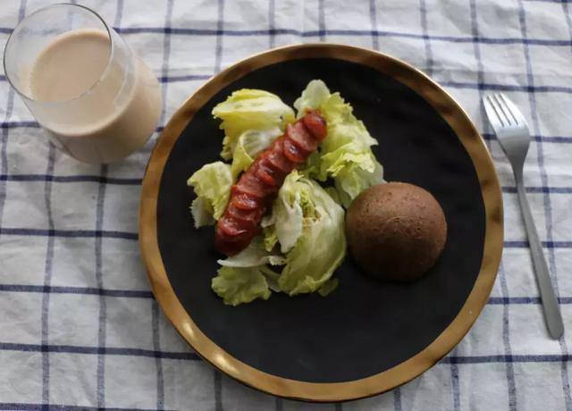 懶人瘦身食譜，這麼吃飯的人半年瘦了 30 斤！