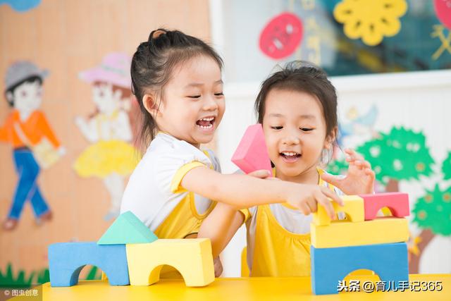 寶寶上幼兒園不哭不鬧，父母知道原因，對孩子成長大有好處！
