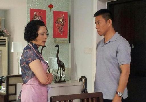 婆家做生意向我娘家借錢，夜裡聽到婆婆和丈夫對話，我才知是圈套
