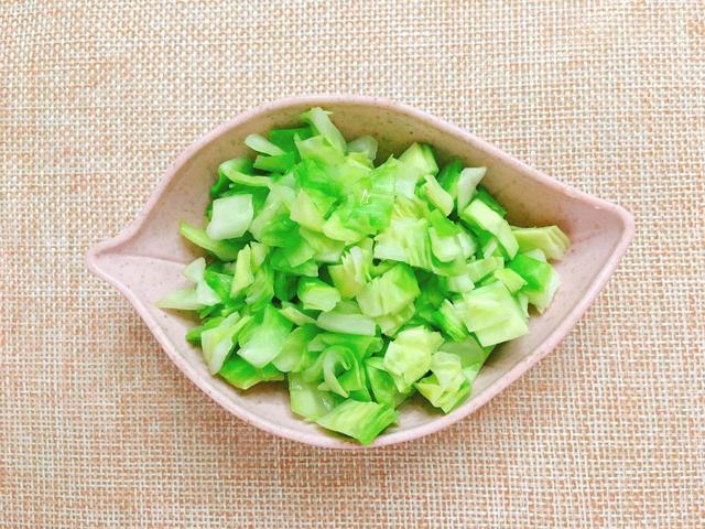 為了預防孩子缺鐵性貧血，我們可以多吃含這種食物