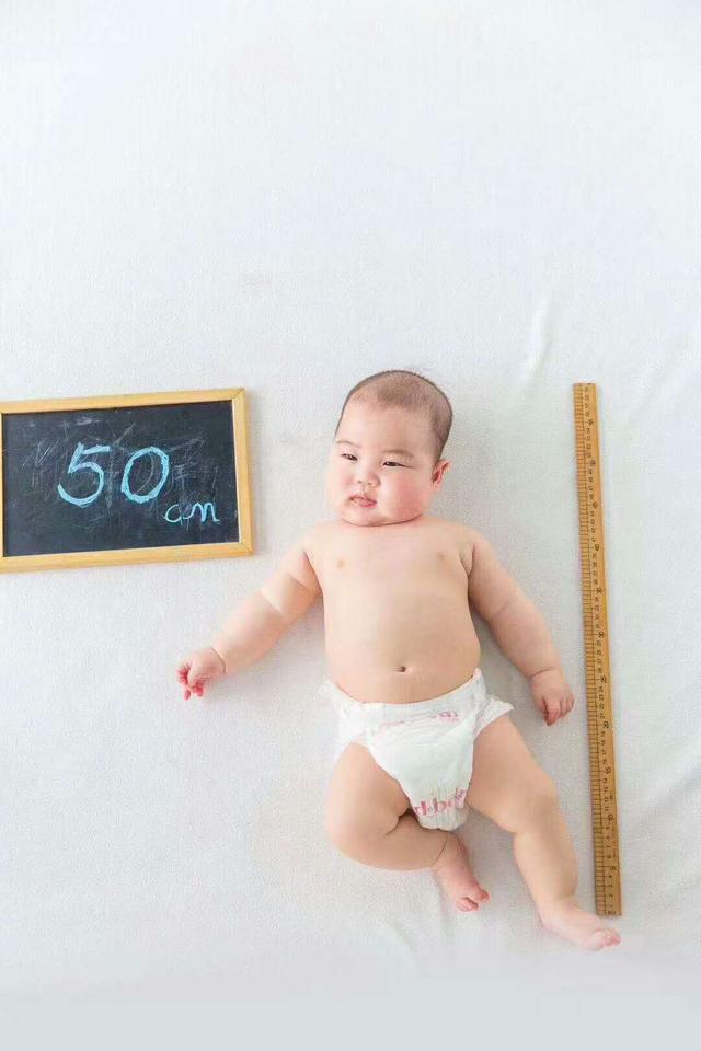 米兜熊育兒：輕視這3點，寶寶近視機率將大大增加，家長要注意