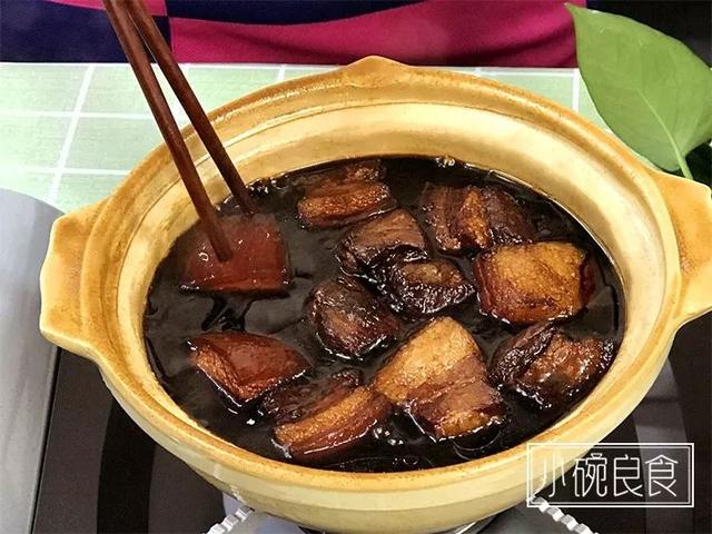 一道有靈魂的東坡肉，必須肥而不膩，入口即化，吃了還要