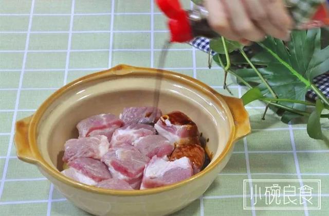 一道有靈魂的東坡肉，必須肥而不膩，入口即化，吃了還要