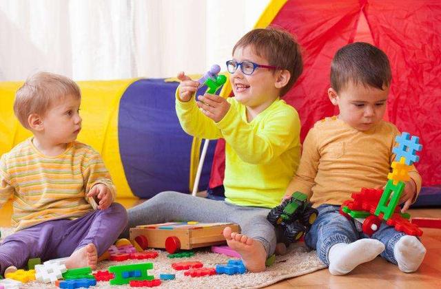 孩子上學是學霸還是學渣，多觀察這幾個細節，3歲前就能看出來