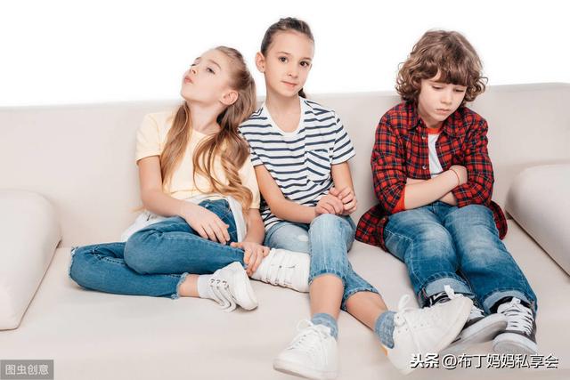 家長限制孩子交友很正常？不用過度管教，父母用4招教會孩子交際
