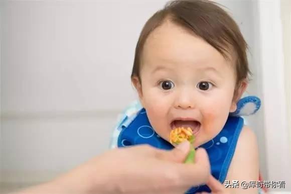 6條寶寶輔食注意事項，知道三條讓寶寶更健康