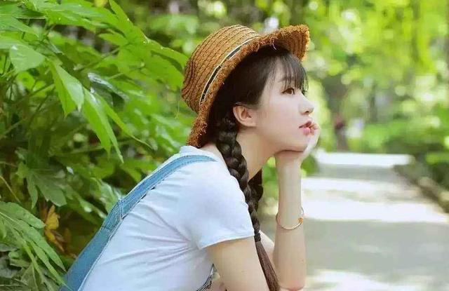母女相依為命多年，女兒遠嫁母親沒來參加婚禮，隔天女兒回家愣了