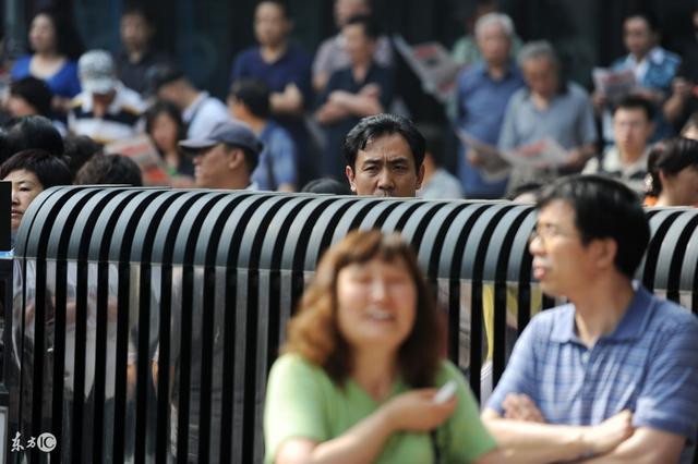故事：孩子無故失蹤急壞父母，卻是被奶奶擄走，原因讓人唏噓