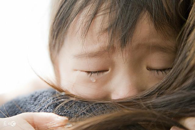 故事：孩子無故失蹤急壞父母，卻是被奶奶擄走，原因讓人唏噓