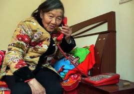 母親生病，三兒女互相推諉，3日後女兒納悶：兒女多能防老嗎？