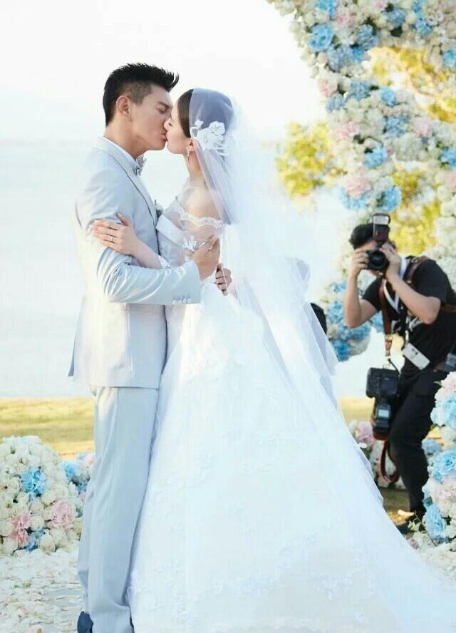 明星婚紗大盤點，天王嫂御用設計師這波操作不容忽視