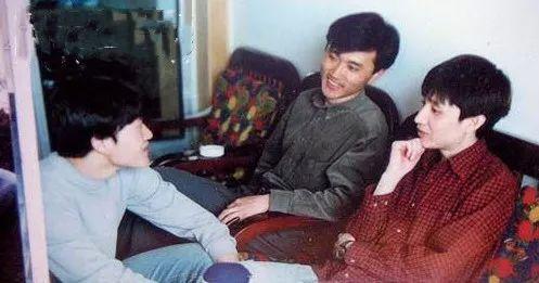 從竇唯妹夫到王菲最佳拍檔，迷倒高圓圓的張亞東50歲還有少年感
