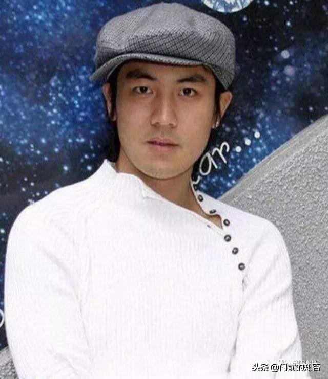 巨星之子在娛樂圈發展一定好？看看這2位「星二代」就知道答案了