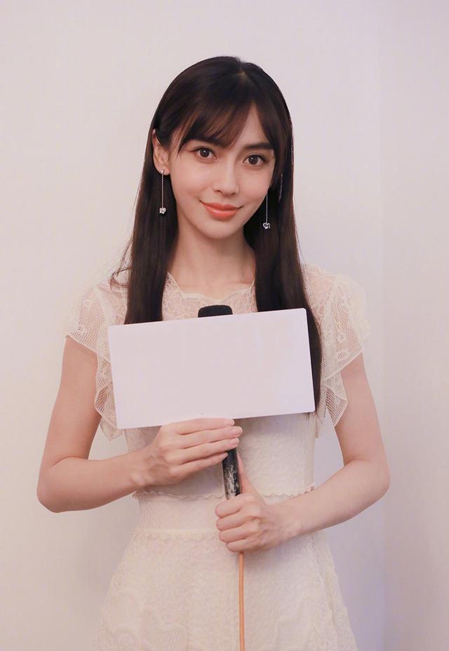 女星也未必hold住齊劉海，一不小心就「村」了