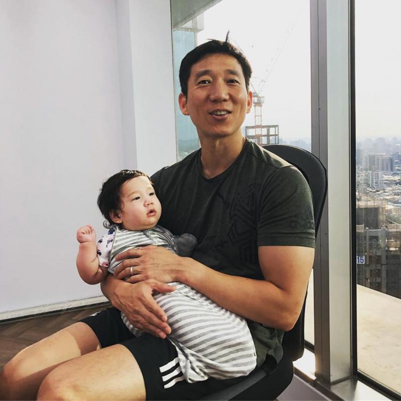 	模範老公！隋棠「出門超過5小時」玩太嗨　Tony不直接找老婆「暗中超暖舉動」全網推爆：嫁對人了❤