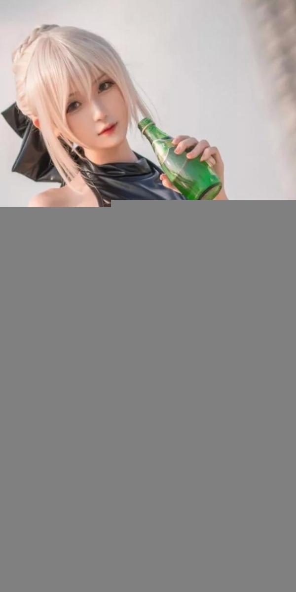 讓人驚豔的cosplay，修圖前後差距多大？後期修圖是多麼重要