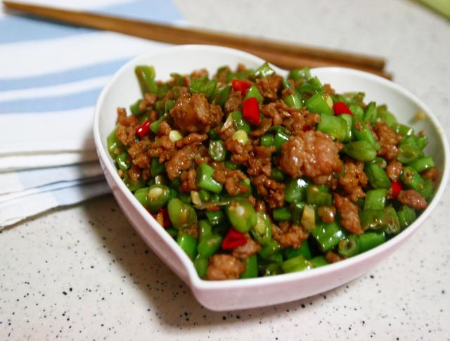 上桌客人都誇讚的13道菜，葷素搭配，特別香