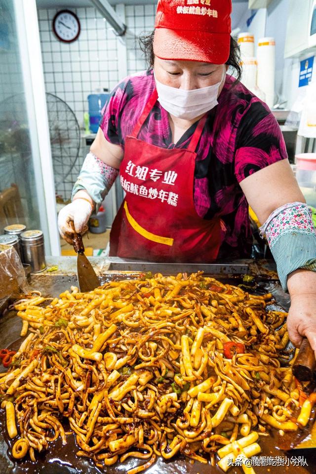 彭浦夜市遺蹟小吃，號稱路邊米其林