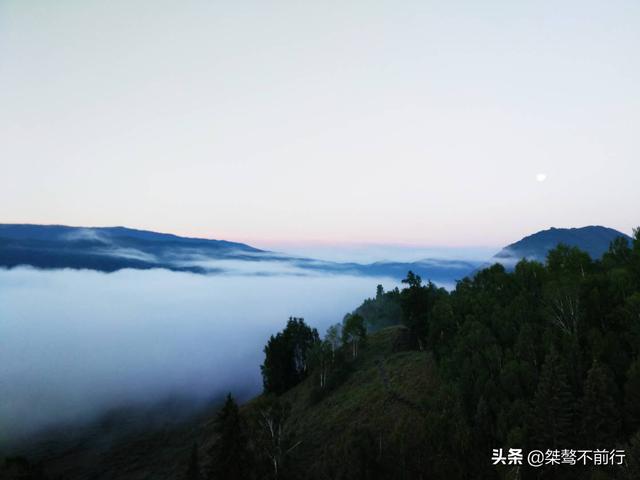 北疆之旅（連載7-18）：Day6 晨霧中看禾木，烈日下飽覽五彩灘