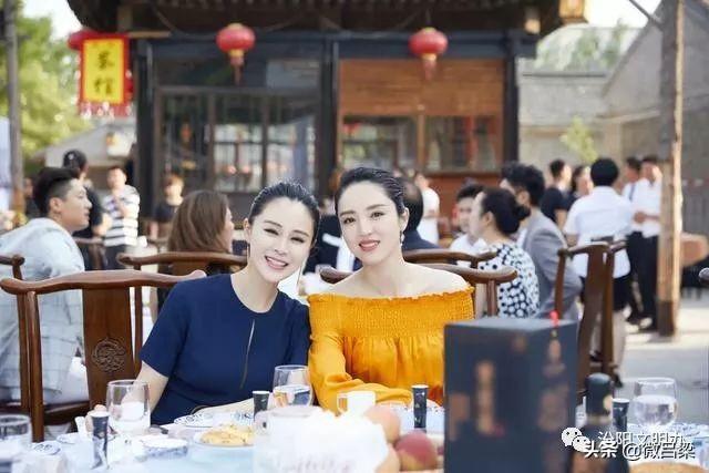 中國最美村宴昨天在汾陽賈家莊開席，眾多明星齊聚賈家莊