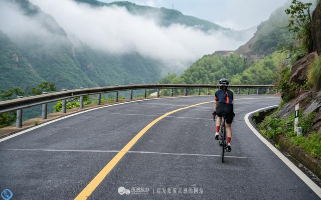 安吉天荒坪盤山公路，堪比日本的秋名山