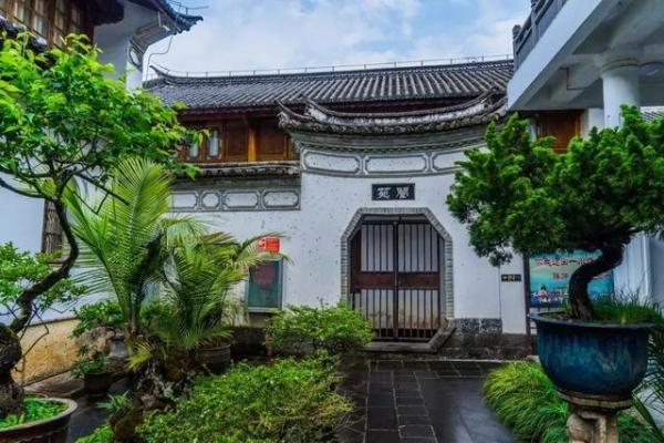 雲南這個600多年的古鎮，比大理古樸，比麗江安靜，卻鮮少人知