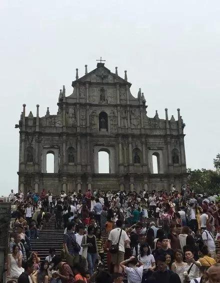 澳門或將徵收旅客稅，部分人建議金額過百澳門元