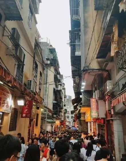澳門或將徵收旅客稅，部分人建議金額過百澳門元
