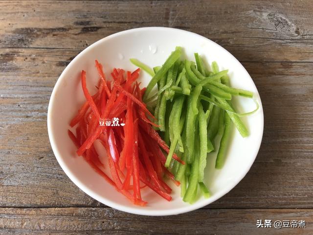 夏天吃它，比吃肉好，大魚大肉太油膩，不如此物來得營養健康