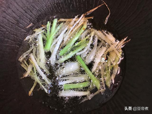 夏天吃它，比吃肉好，大魚大肉太油膩，不如此物來得營養健康