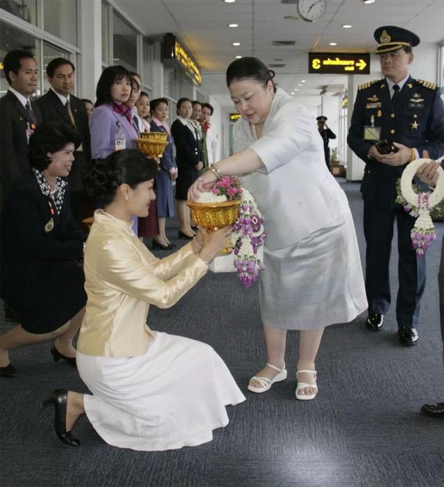 一入王室深似海！泰國國王4任妻子越來越年輕，結局卻越來越悲慘